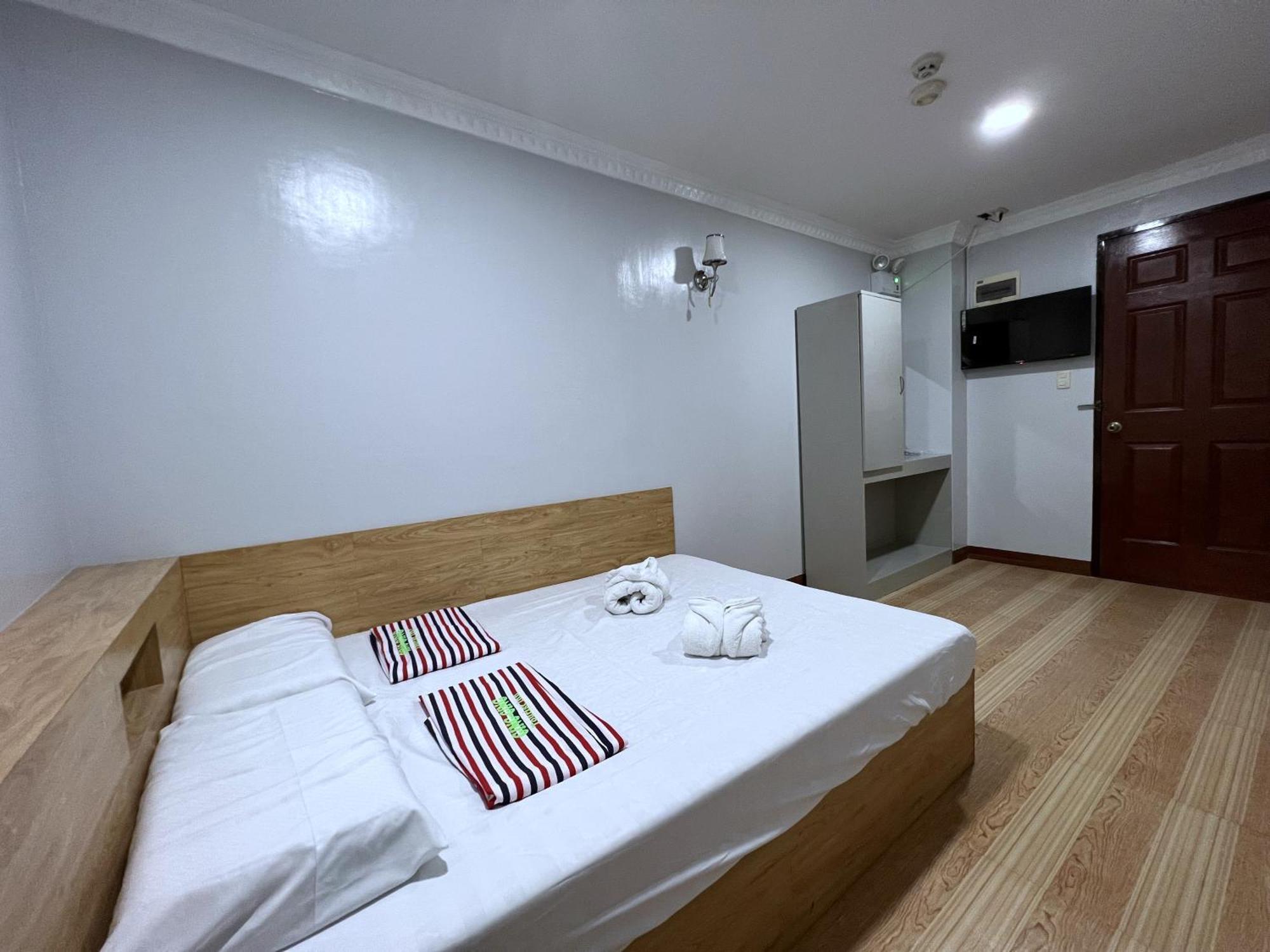 Ging-Ging Tourist Inn Badian Luaran gambar