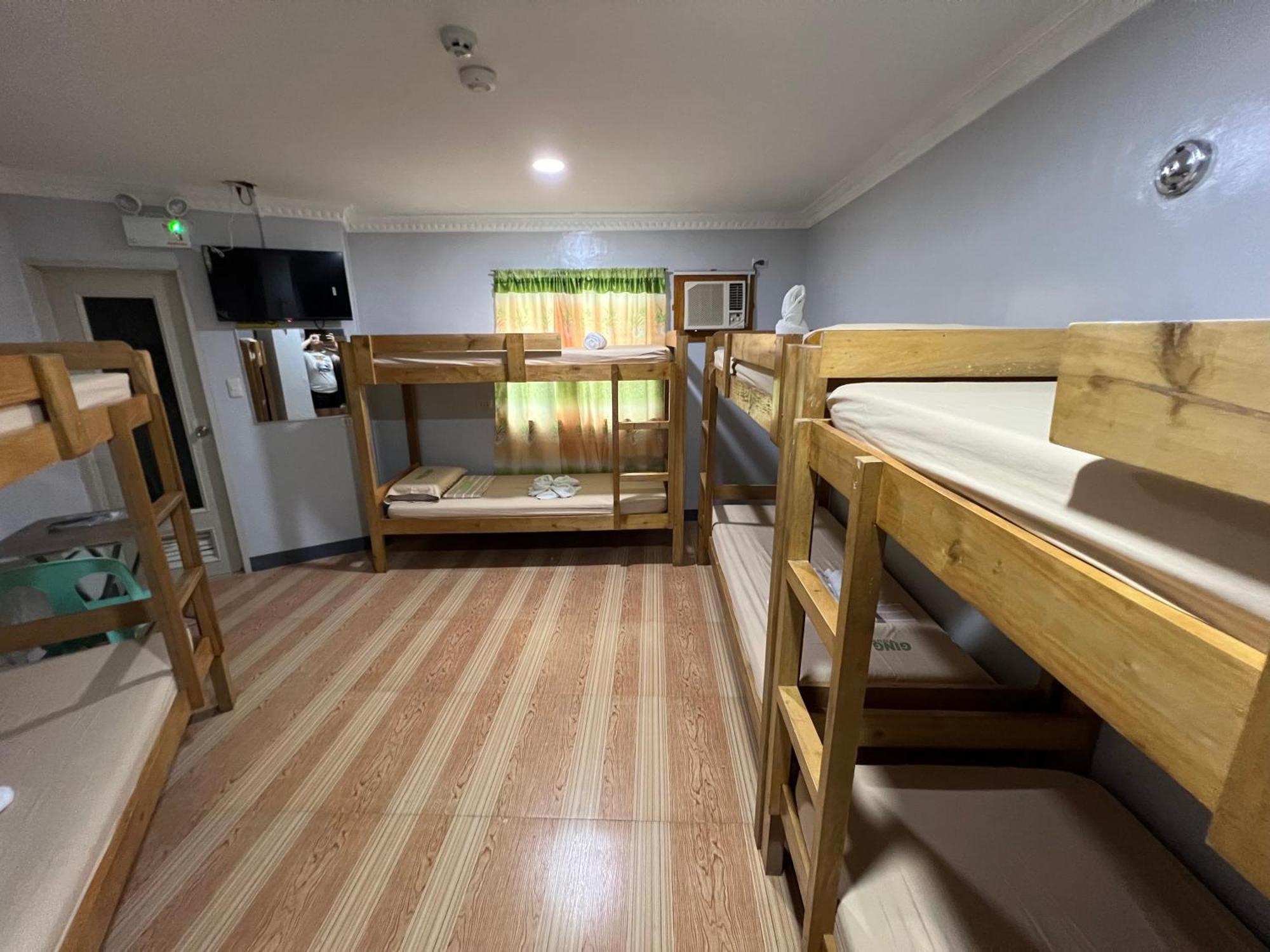 Ging-Ging Tourist Inn Badian Luaran gambar