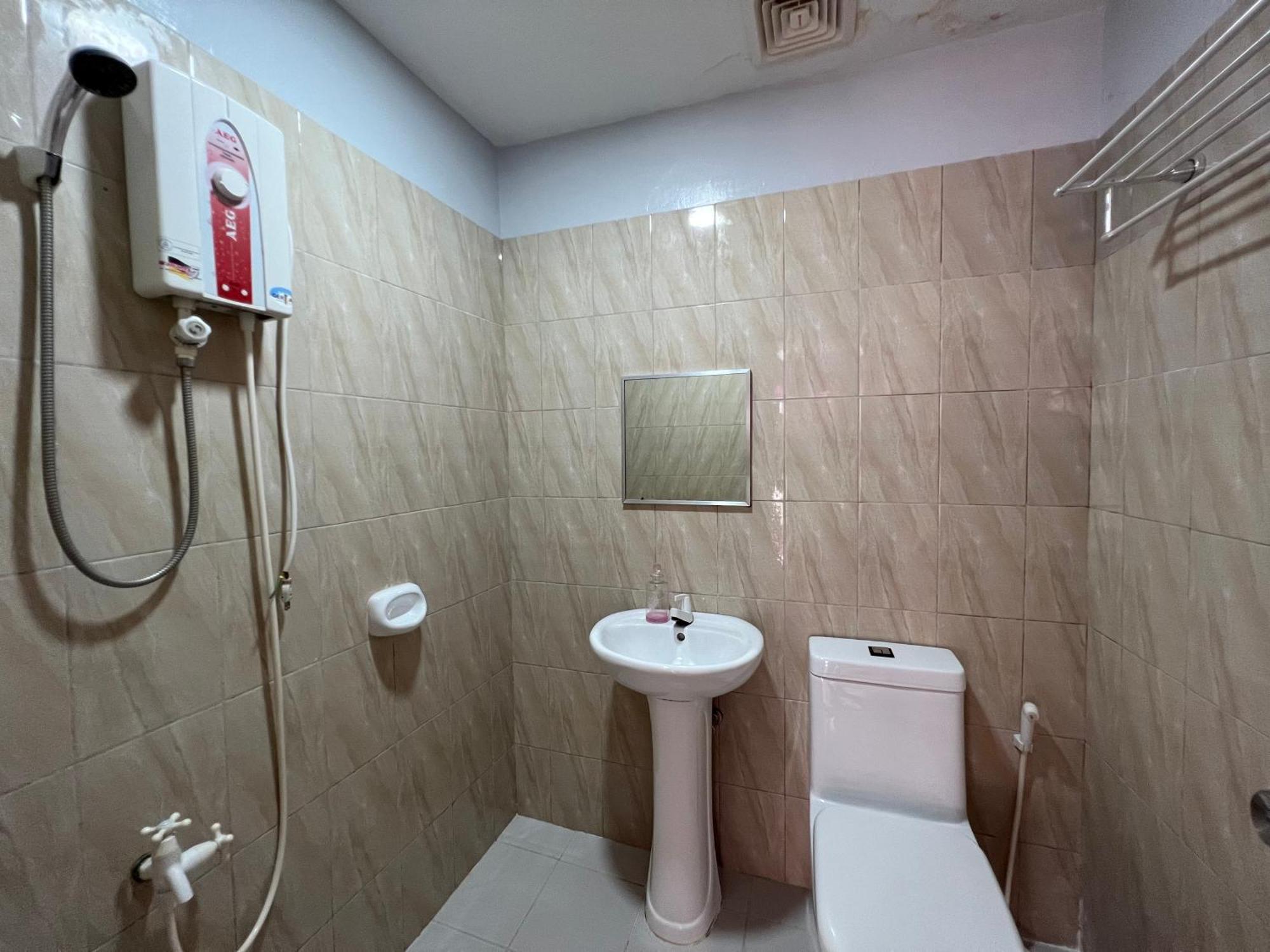 Ging-Ging Tourist Inn Badian Luaran gambar